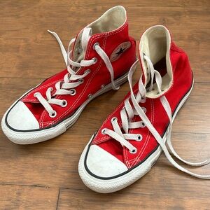 Women’s converse high tops